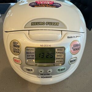 Zojirushi Neuro Fuzzy Rice Cooker
